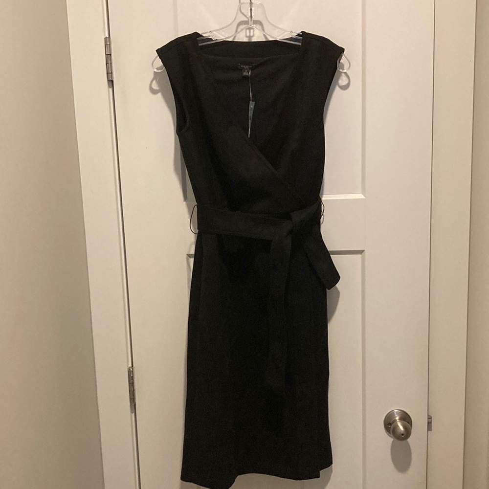 Beautiful Sleeveless Suede ,Black Dress 👗,4P